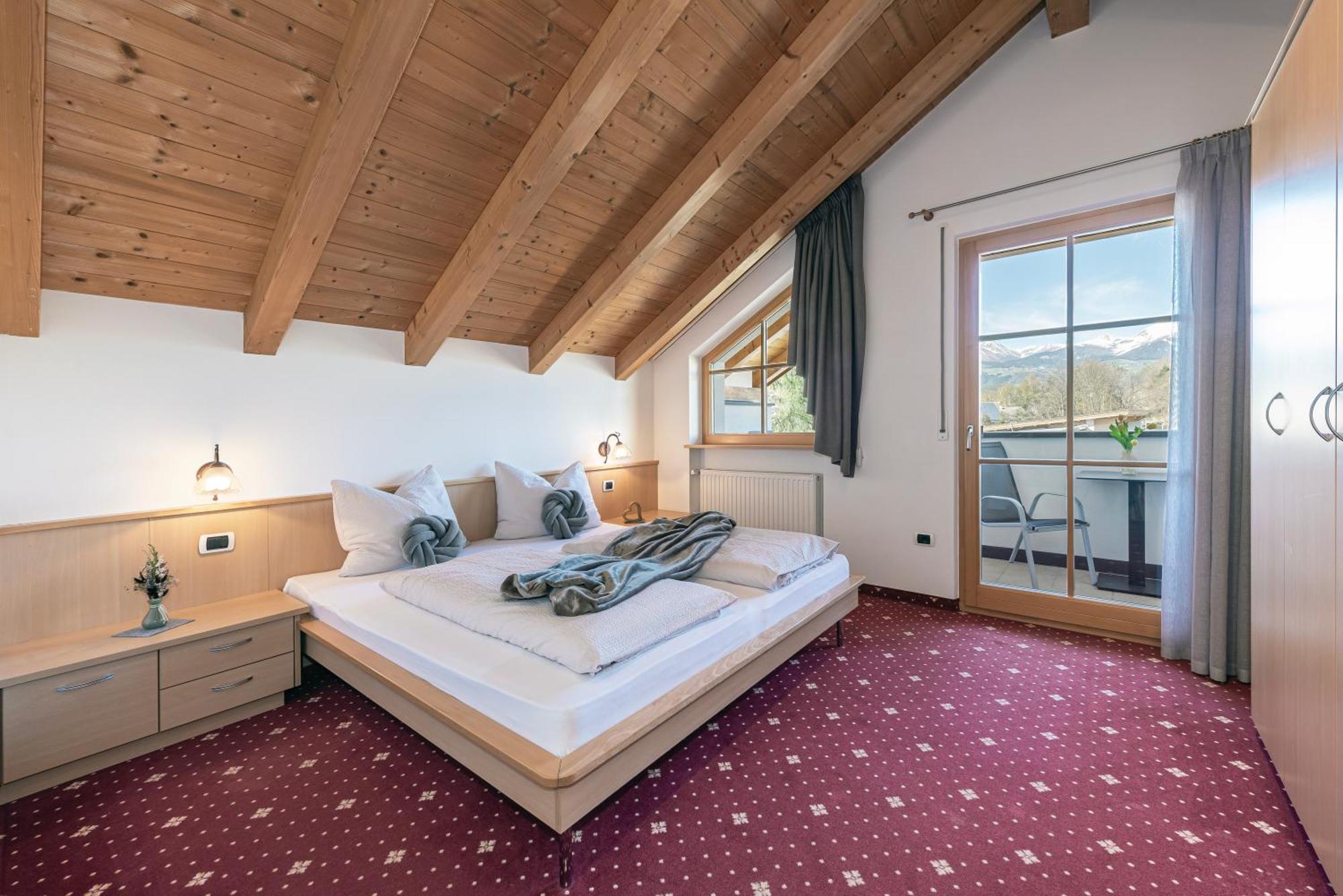 Trinnerhof- Hof Chalets Und Obsthof Mit Zimmer Natz-Schabs Экстерьер фото